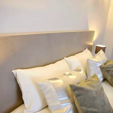 Hotel The Originals Boutique, La Grange,