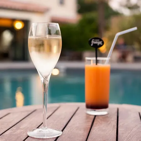 The Originals Boutique, La Grange, Otel 3*