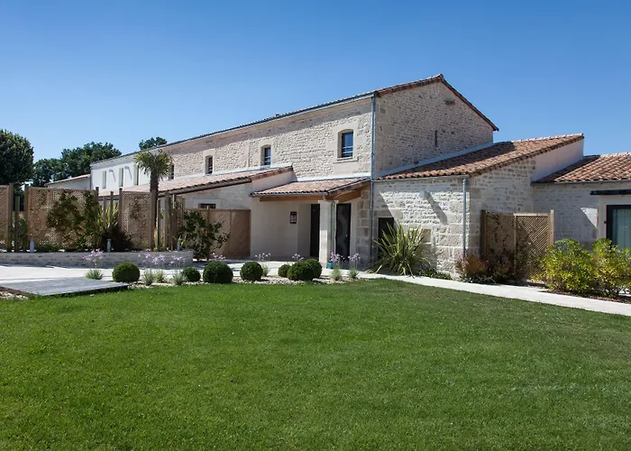 Hotel The Originals Boutique, La Grange, 3*